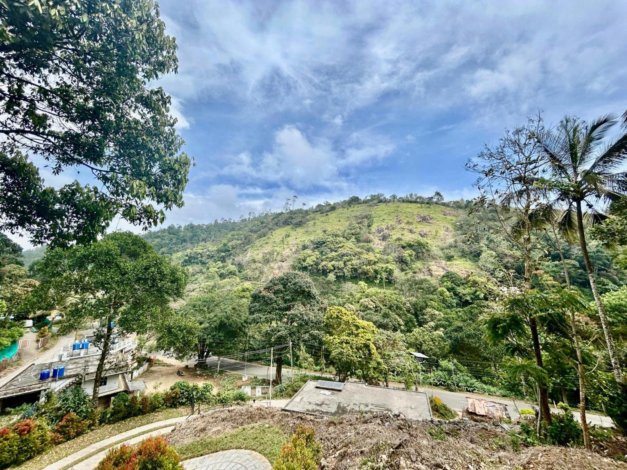 Misty Heights Peermade - Private Mountain Villa Retreat Vandiperiyār Dış mekan fotoğraf